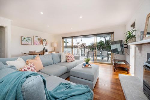 Blairgowrie House | Family Beach Retreat With Heated Pool Blairgowrie
