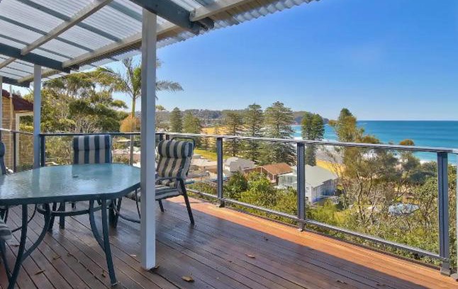 Terrigal House | Family Beach Retreat in Lovely Terrigal Home