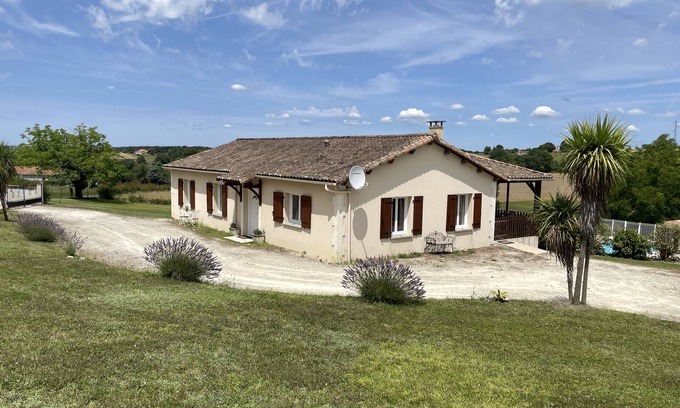 Orival House | Family Friendly Accommodation With Private Heated Pool and Lovely Views