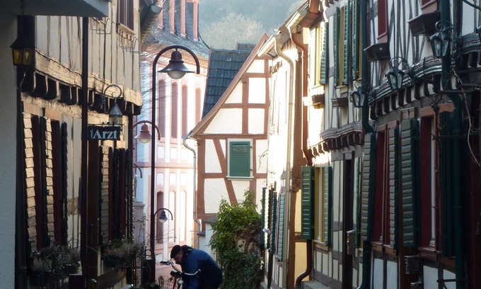 Unkel Apartment | Family-friendly accommodation in the historic old town of Unkel am Rhein