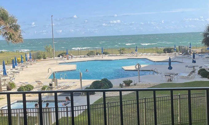 Indian Beach Condo | Family Friendly Beachfront Condo in Summerwinds!