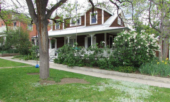 Central Boulder House | Family-Friendly Home Steps From Downtown Boulder, Shopping, Dining And Events