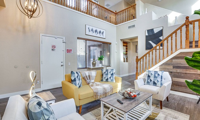 Sheely Farms House | Family-Friendly Phoenix Home: 5 Mi to Westgate!
