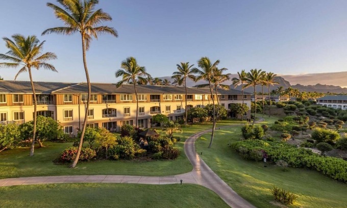 Poipu Hotel | Family-Friendly Unit Near Poipu Beach, Free Parking + Large Outdoor Pool