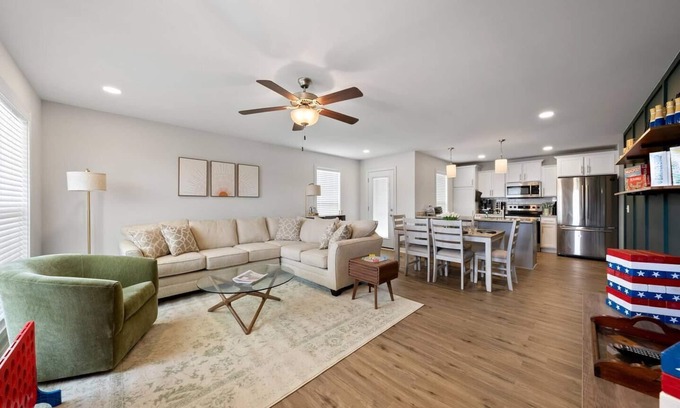 Bowling Green House | Family Game Night II - 3BD/2.5BA