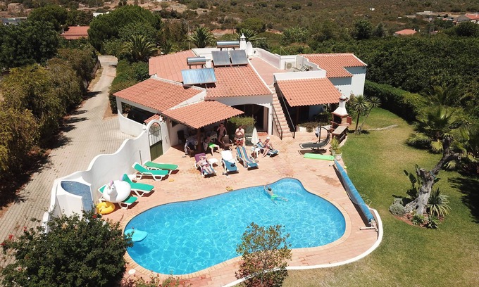 Mosqueira Villa | Family Getaway in the Algarve