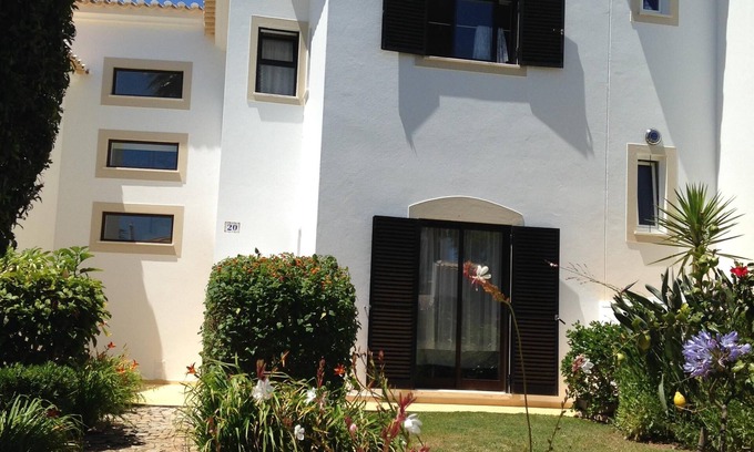 Figueira Villa | FAMILY! Holiday Villa With Pool