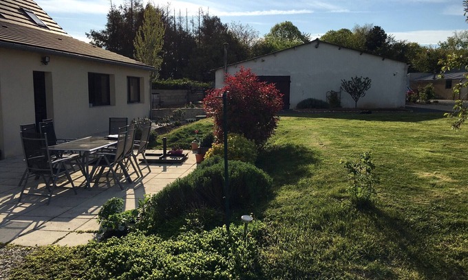 Reuilly House | family home in the vineyards of Reuilly