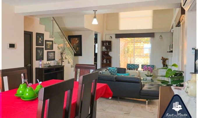 Parroquia Tarqui House | Family House in Barbasquillo