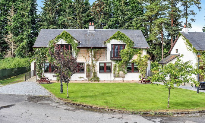 Pitlochry Cottage | Family Lodge No. 2 The Place Upstairs - UK45687