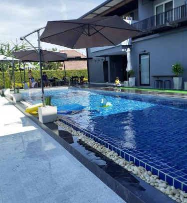 Buriram House | Family Pool View บ้านพักครอบครัวและสระว่ายน้ำ