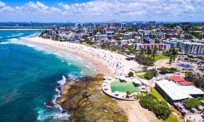 Kings Beach Apartment | Family, Romance, Fun - 200m to Kings Beach