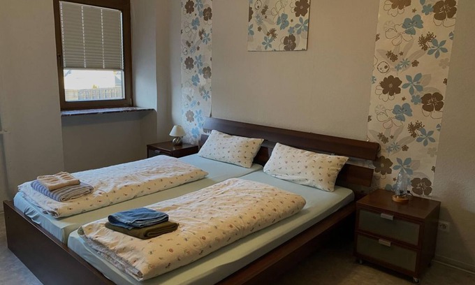 Morbach House | Family room, shower, toilet, 2 bedrooms - Gasthaus "Zur Post"