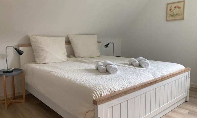 Kirn Apartment | Family room, shower, WC, 2 bedrooms - Holiday home in the orchard