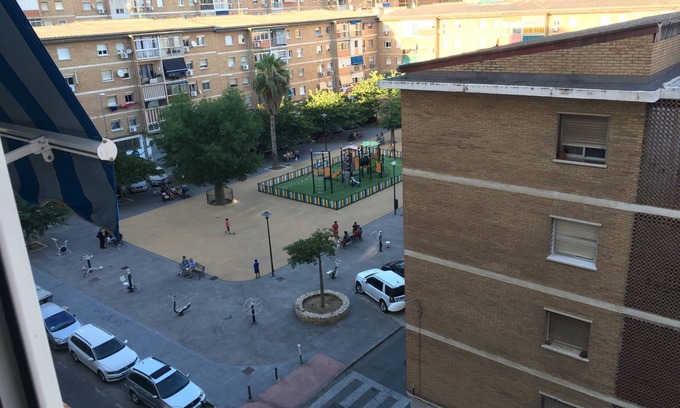 Carretera de Cadiz Condo | Family Vacation Apartment Group of Friends