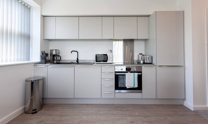 Bolton Apartment | Fantastic 1 Bedroom Apartment in Bolton