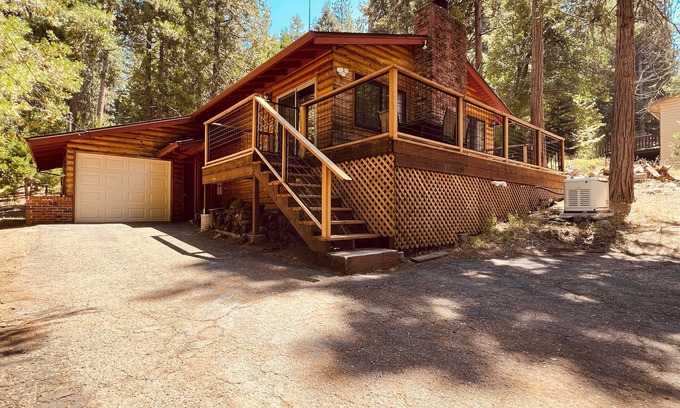 Arnold House | Fantastic 2-bedroom 2-bathroom house with AC and backup generator in Arnold