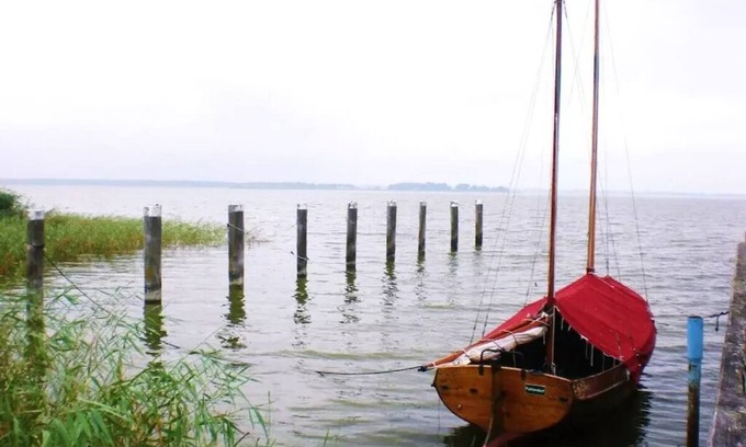 Fuhlendorf House | Fantastic FH, terrace, fireplace, close to the Baltic Sea, Bodden view