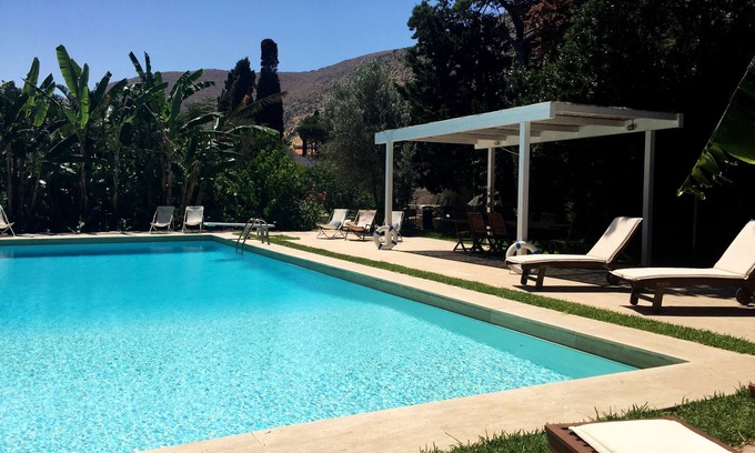 Partanna Villa | Fantastic pool surrounded by a 10,000 square meters of private garden
