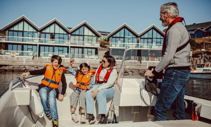 Steinsland House | Fantastic rorbu suite in a very beautiful location