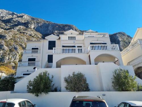 Dobrota Apartment | Fantastic sea view in Kotor