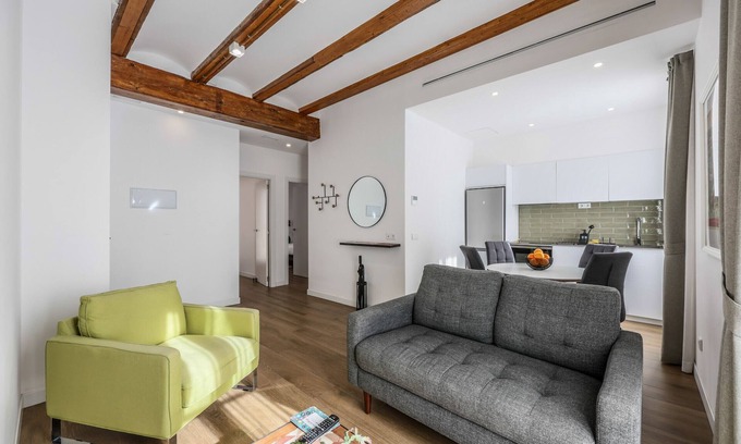 La Roqueta Apartment | Fantastic two-bedroom apartment