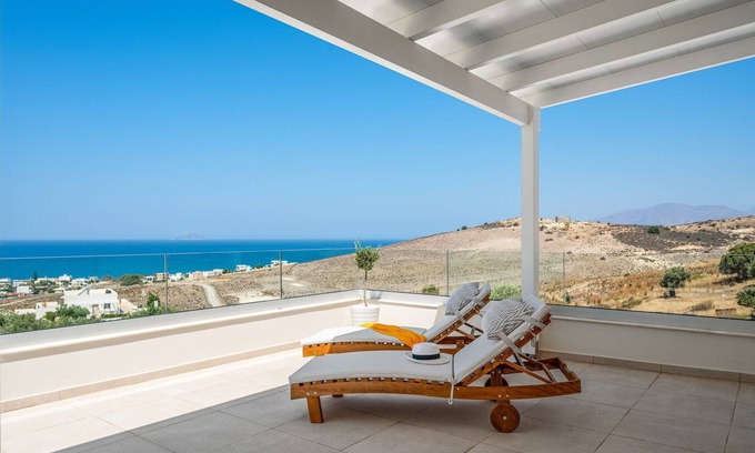Kalamaki Villa | Fantastic View Villa Delfini 6