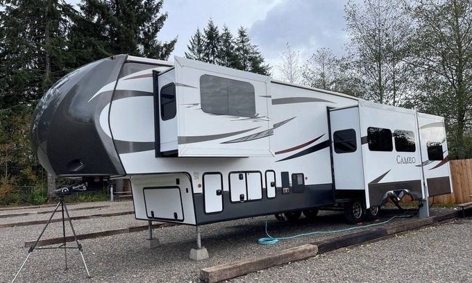 Forks RV Rental | Far West RV Park and Cabins