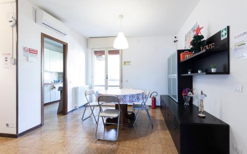 Reggio nell'Emilia House | FARE BnB - Room Pappagnocca