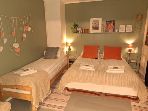 Narvik Apartment | Farmroom with Sauna and Aurora