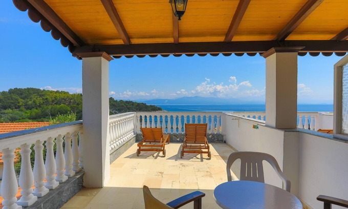 Gaios Apartment | Faros Tria in Gaios With 1 Bedrooms and 1 Bathrooms