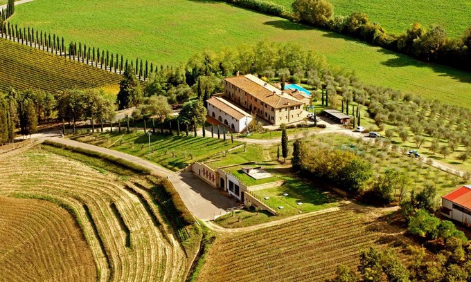 Terricciola House | Fattoria Fibbiano