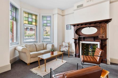 North Hobart House | Federation Style meets Central Hobart Location