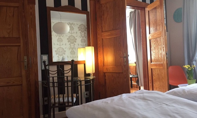 Armsheim Apartment | Feel good in a brick house in Rheinhessen