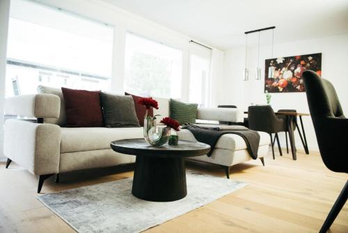 Emmetten Apartment | Feel Home Apartments 501 - Seeblick - Bergblick - Parkplatz