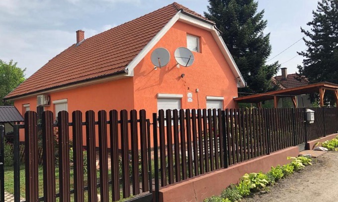 Balatonfenyves Apartment | Fenyves Holiday