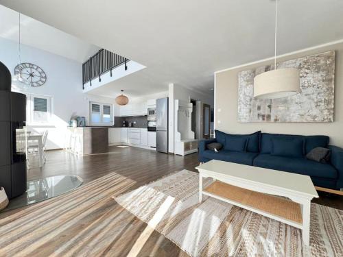 Lobnitz House | Ferienresort - idyllisches Ferienhaus mit Privatstrand und Sauna in der Nähe von Leipzig #HausJonas