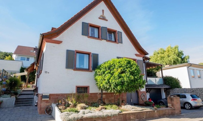 Bad Bergzabern Apartment | Ferienwohnug Pfalzzeit - Ferienwohnung, Dusche Oder Bad, WC, 2 Schlafräume