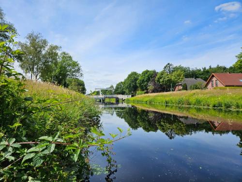 Remels Apartment | Ferienwohnung Am Paddje 35678