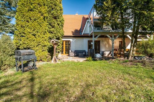 Blankensee Apartment | Ferienwohnung Eichenhof