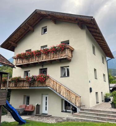 Imst Apartment | Ferienwohnung Haus File