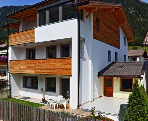 Rio Bianco Apartment | Ferienwohnung Haus Reider