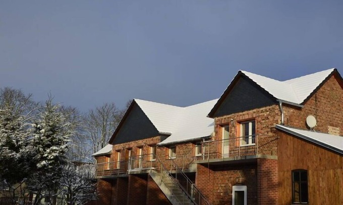 Zutzen Apartment | Ferienwohnung Kirsche - On the fruit tree