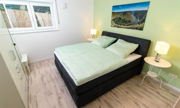 Irsch Apartment | Ferienwohnung Landurlaub