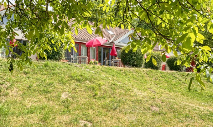 Kratzeburg Apartment | Ferienwohnung Mitten im Müritz-nationalpark