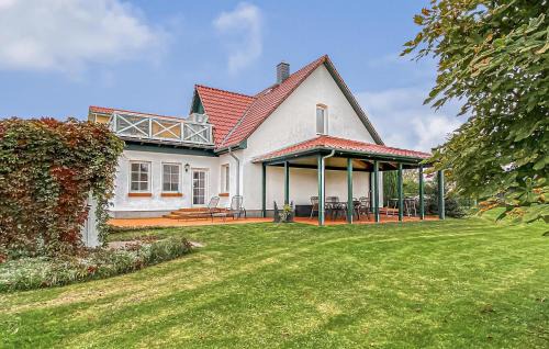 Neuendorf Apartment | Ferienwohnung Neuendorf