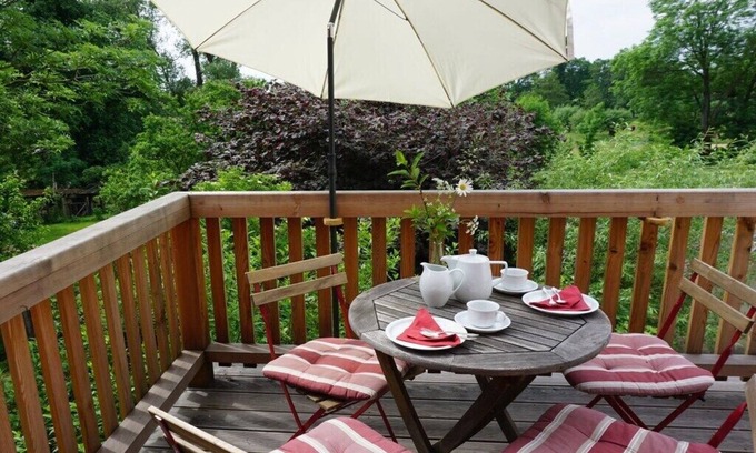 Taucha House | Ferienwohnung Partheblick