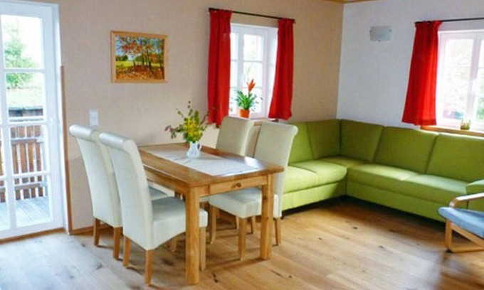Hinterhermsdorf Apartment | Ferienwohnung "teichstein", 2 Schlafräume - Ferienhaus Winterbergblick
