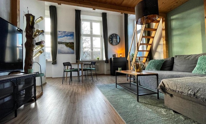 Mitte Apartment | Ferienwohnung Zum Zollkran