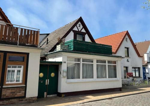 Warnemuende House | Ferienwohnungen Alexandrinenstraße in Warnemünde